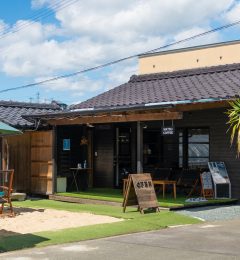 熊本にひっそりと佇む隠れ家CAFÉ